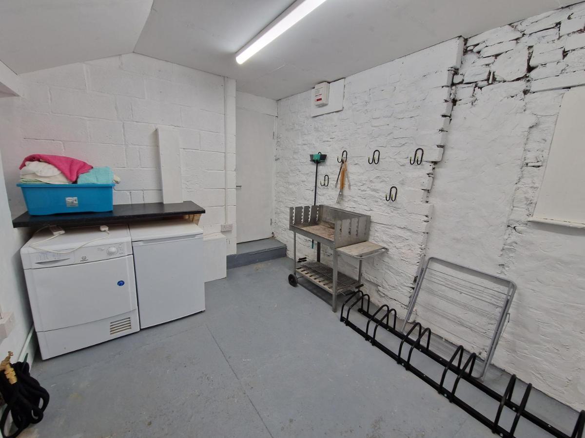Lewis Gethin House, Newly Renovated Cottage Sleeps 9, Close To Bike Park Wales Merthyr Tydfil Kültér fotó
